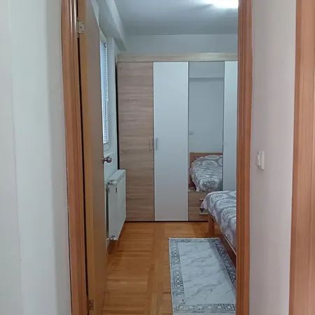 Gray Diamond Apartmán